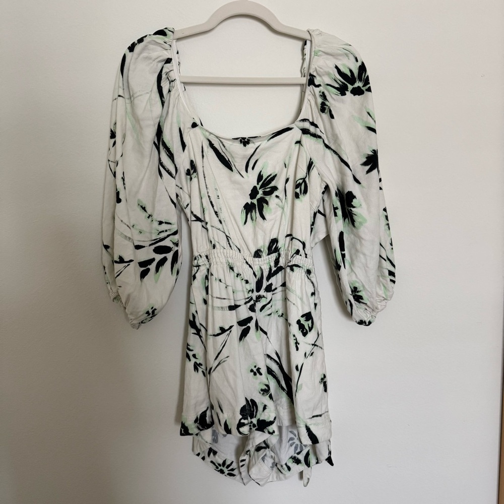 Tanya Taylor White and Black Leaf Print Romper - Picture 2 of 9